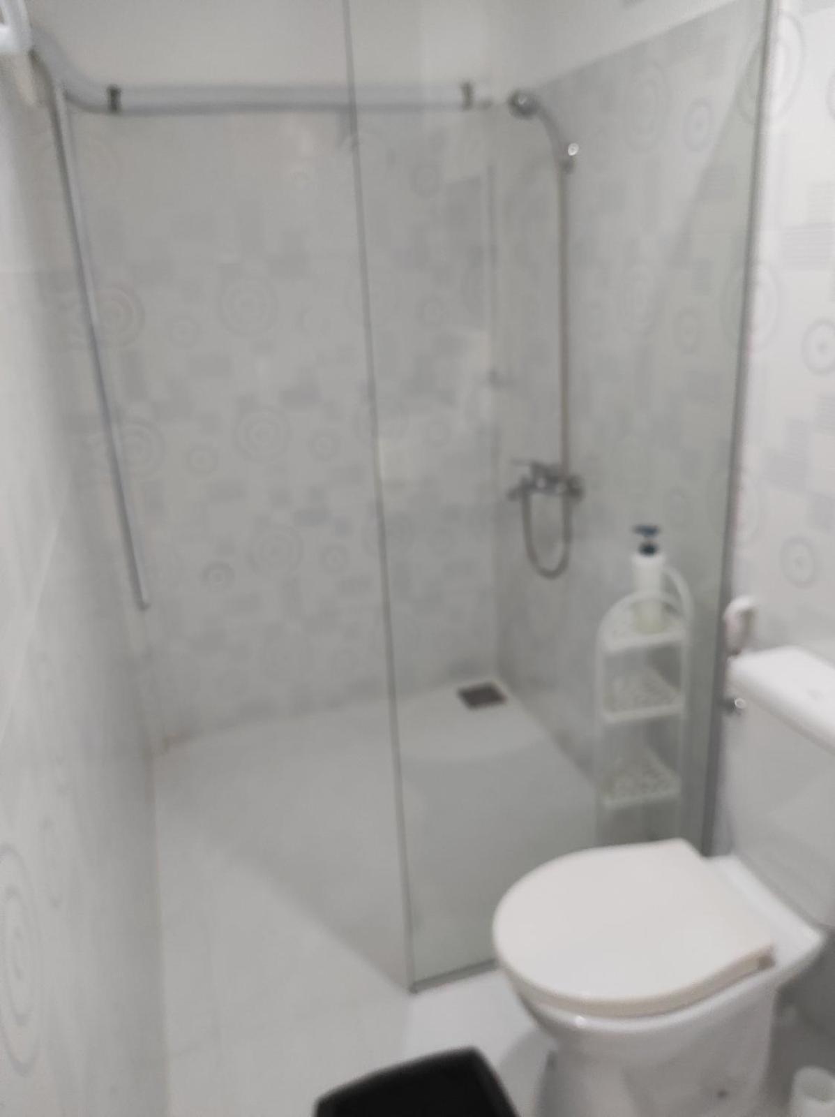 Ub Home Dauis Rom bilde