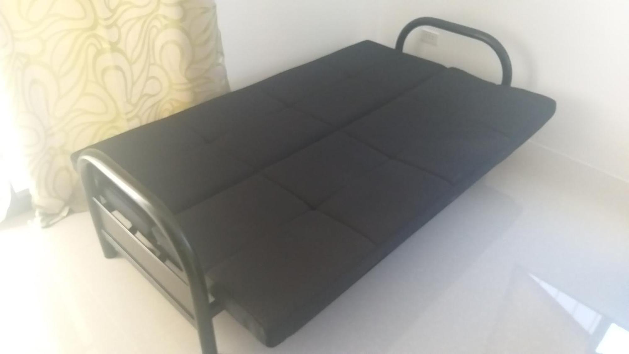Ub Home Dauis Rom bilde