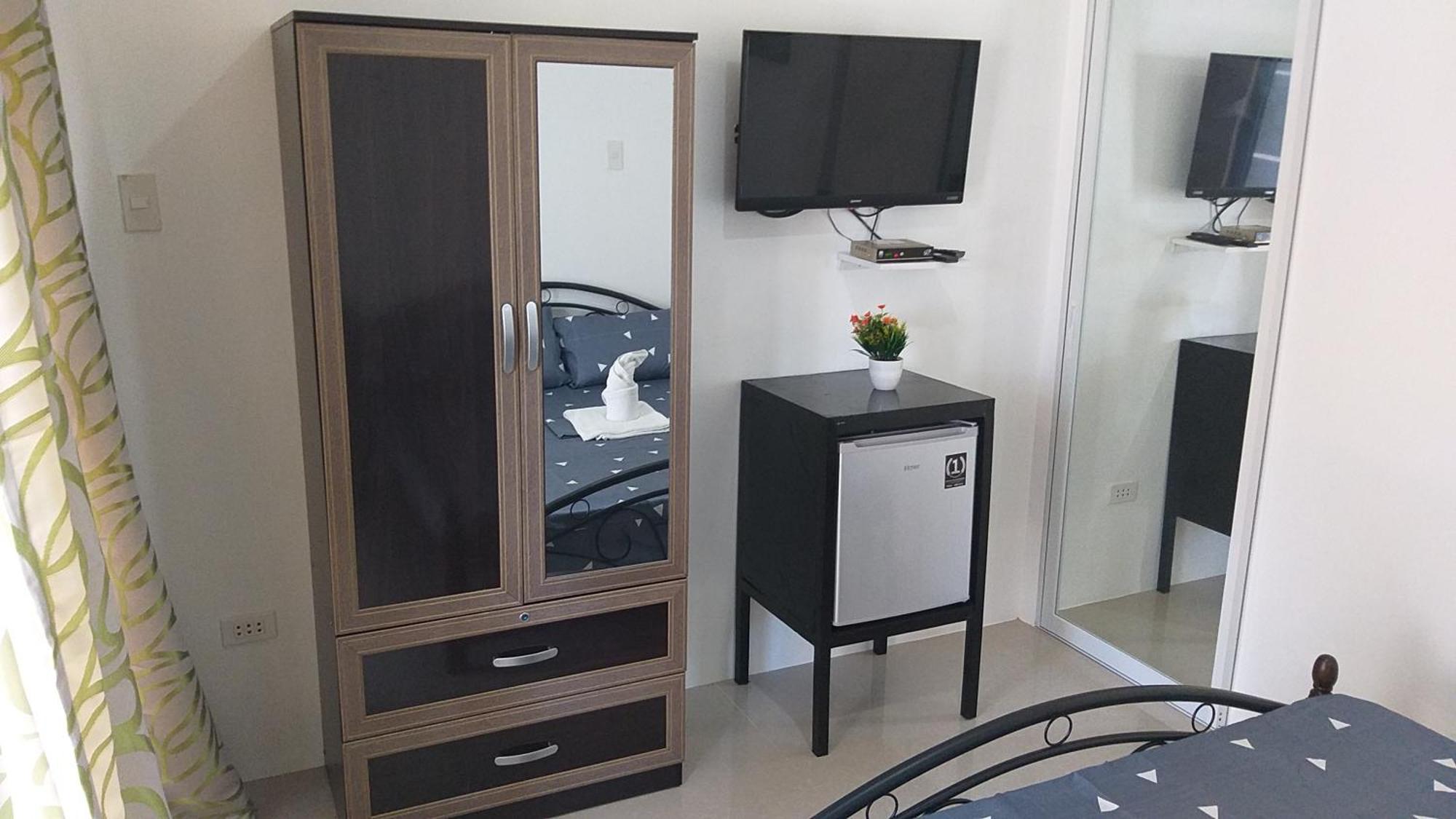 Ub Home Dauis Rom bilde