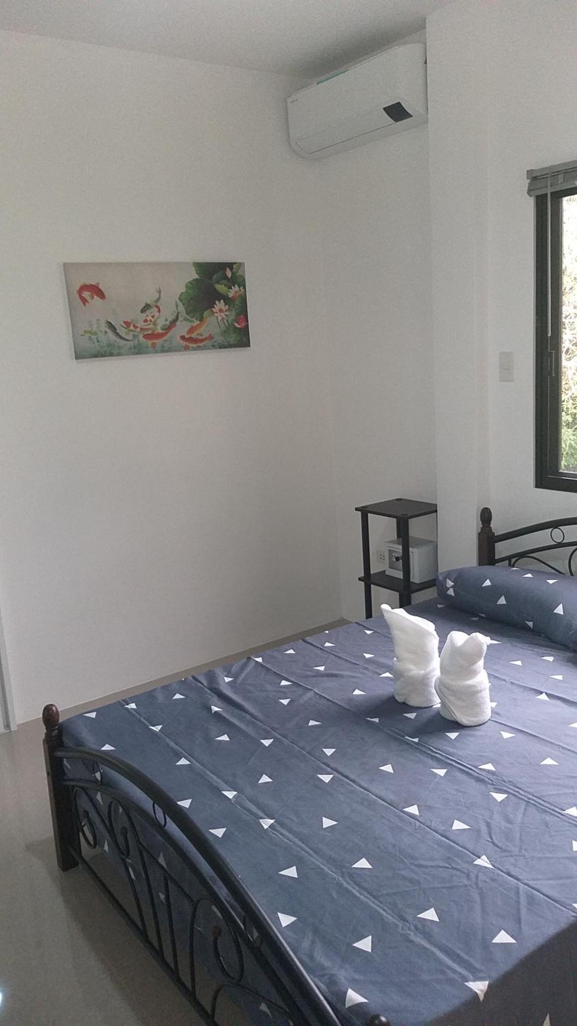 Ub Home Dauis Rom bilde